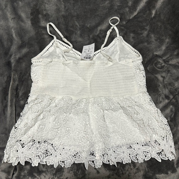 Rebellion Lace Tank - Picture 2 of 3